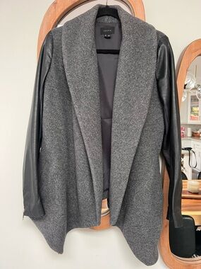 Theory Gray Wool-Blend Coat with Lamb Leather Sleeves